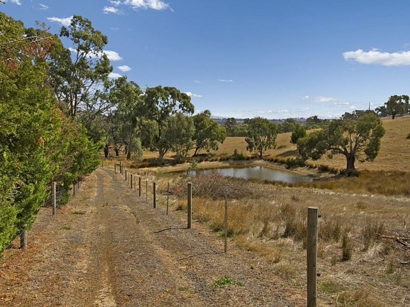 270 Marchbanks Road, Broadford VIC 3658