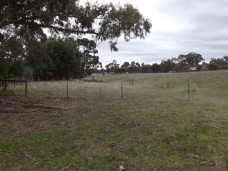 244 Wallis Road, Broadford VIC 3658