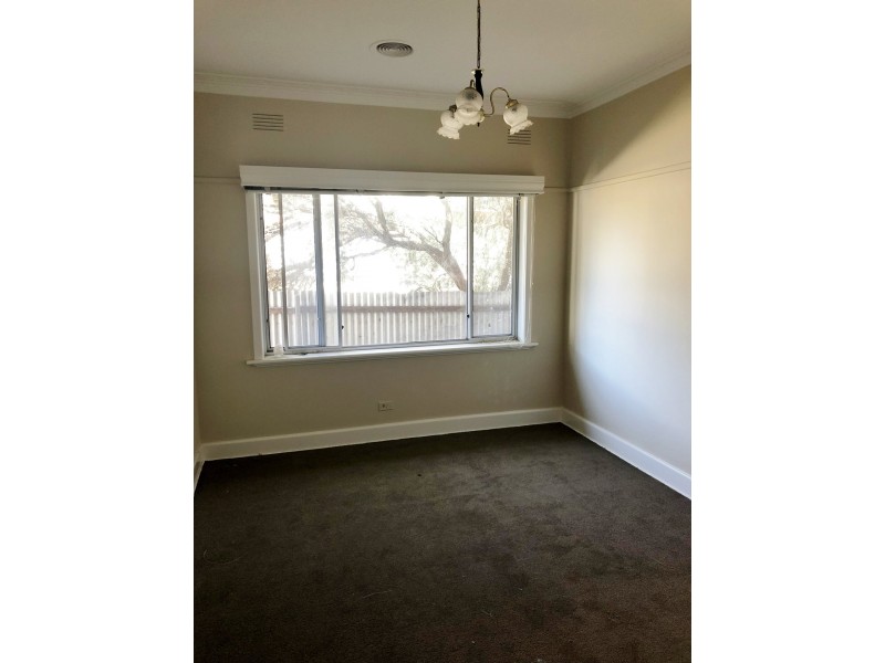 28 McKenzie Street, Broadford VIC 3658