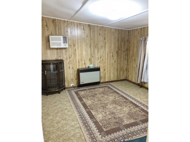71 Piper Street, Broadford VIC 3658