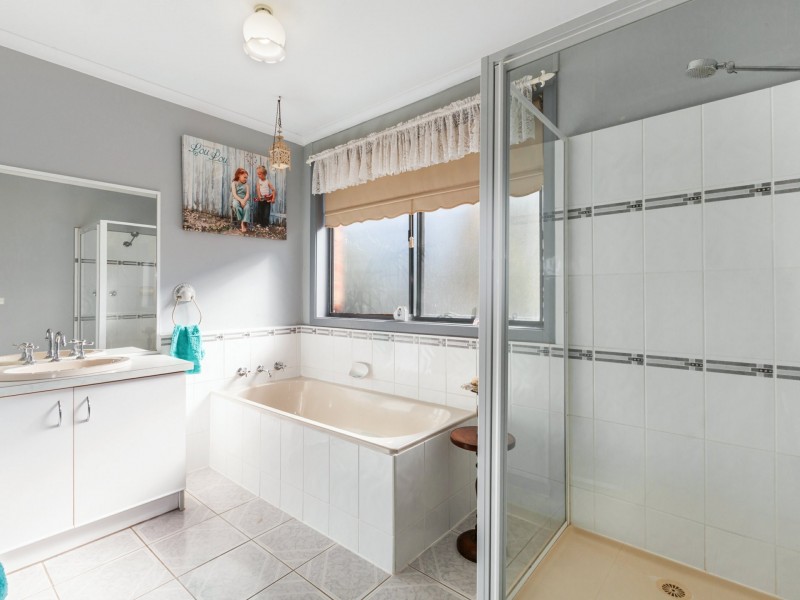 23 McKenzie Street, Broadford VIC 3658