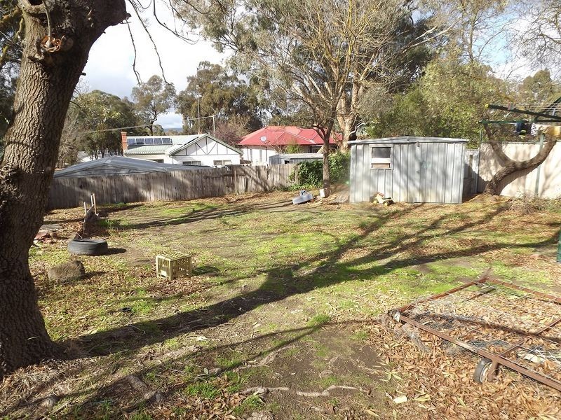 24 Govett Street, Broadford VIC 3658