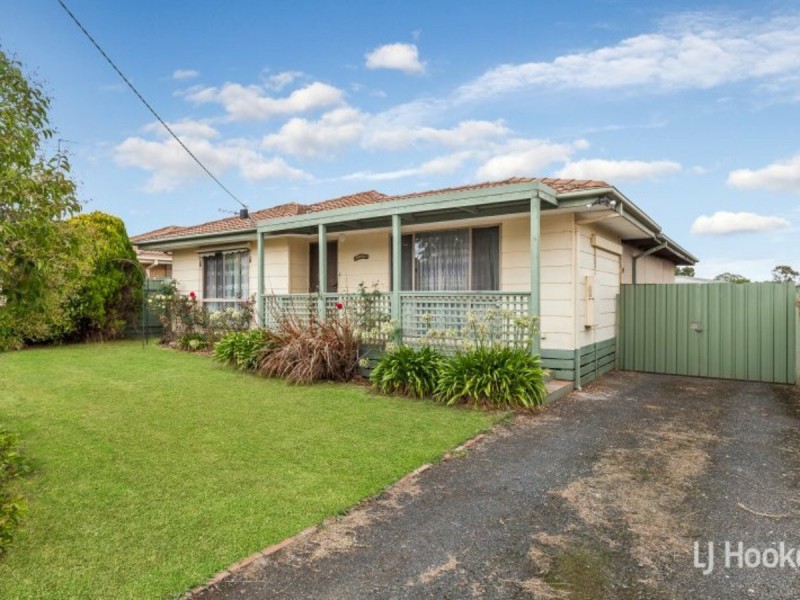 14 Donaldson Drive, Broadford VIC 3658