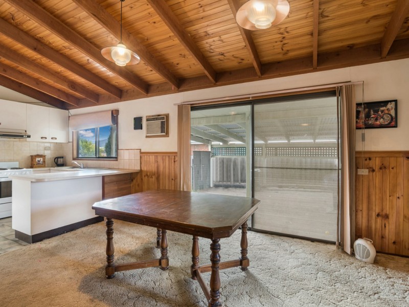 5 Donaldson Drive, Broadford VIC 3658