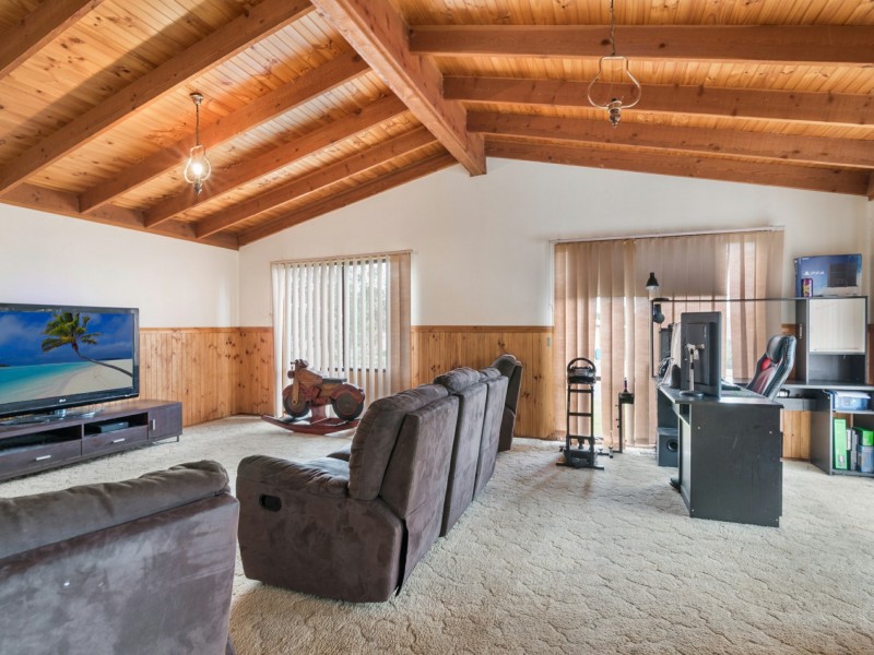 5 Donaldson Drive, Broadford VIC 3658