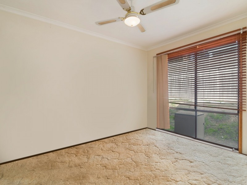 5 Donaldson Drive, Broadford VIC 3658