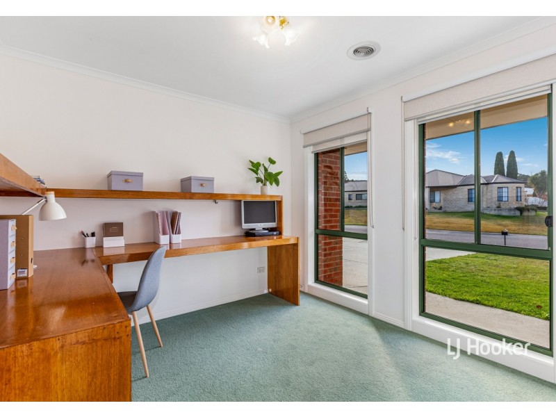 40 Centenary Drive, Kilmore VIC 3764