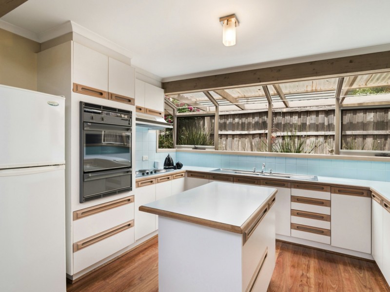 8 Fairway Drive, Kilmore VIC 3764