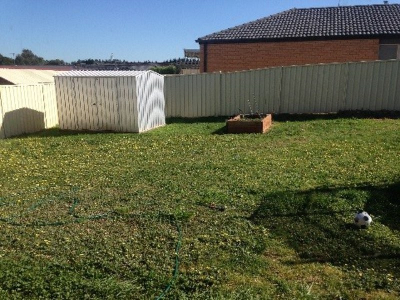 24 Francis Court, Kilmore VIC 3764