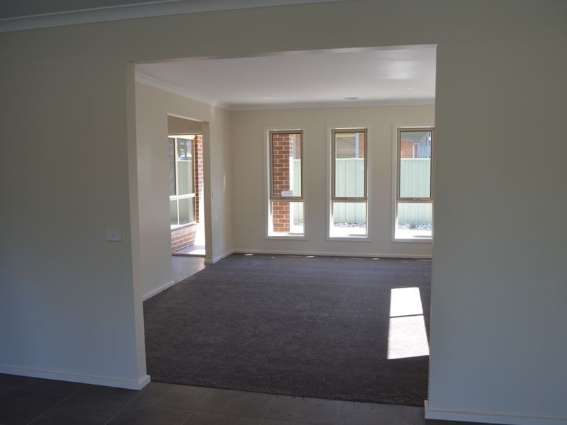 1/78 Ferguson Street, Broadford VIC 3658