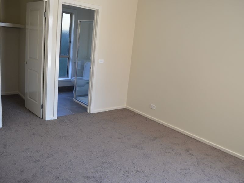 1/78 Ferguson Street, Broadford VIC 3658