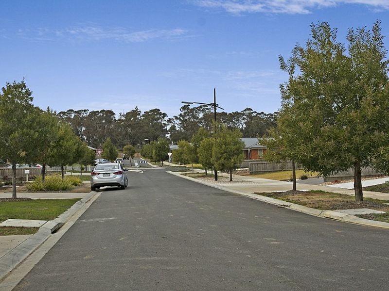 Lot 2 Strath Lakes Estate Stage 4 Grange Drive, Broadford VIC 3658