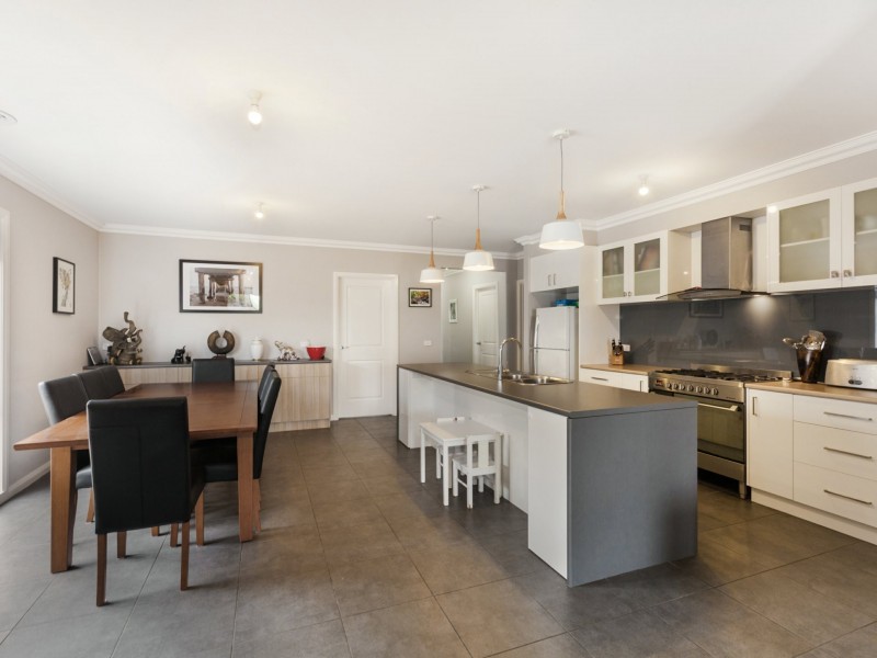 55 Viewhill Road, Kilmore VIC 3764