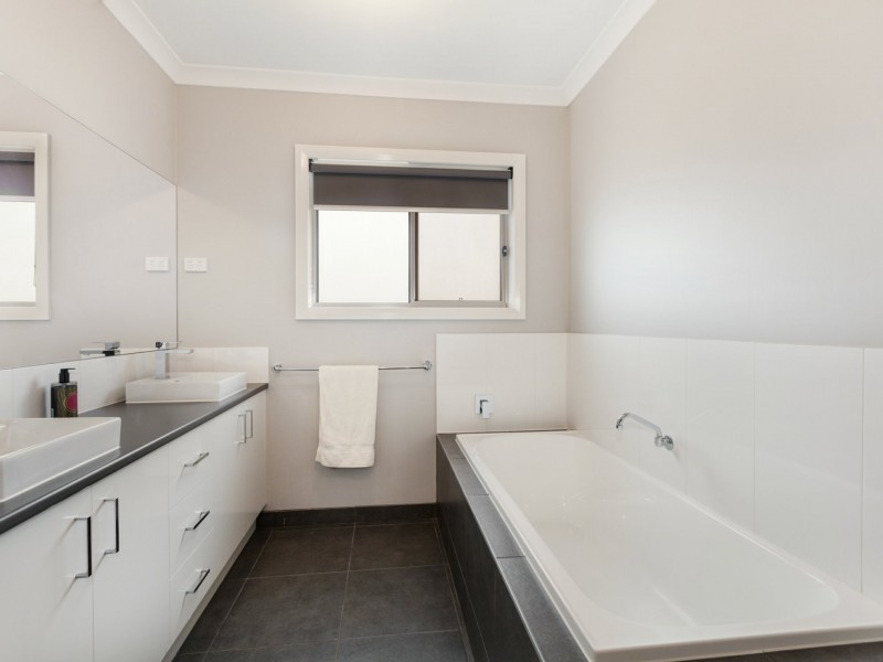 55 Viewhill Road, Kilmore VIC 3764