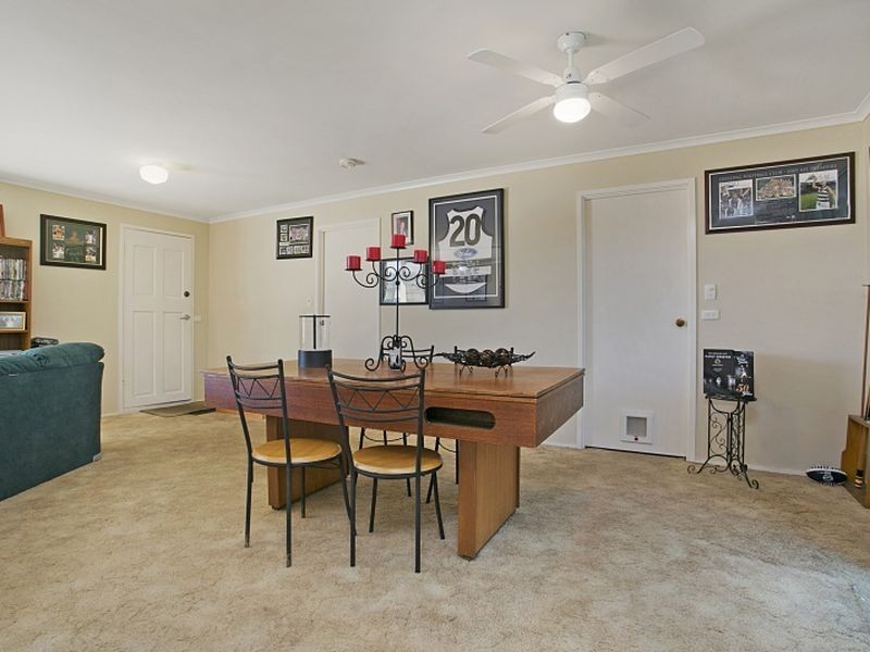 18 Donaldson Drive, Broadford VIC 3658