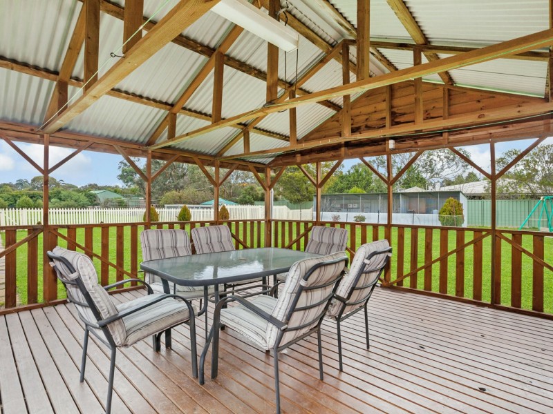 5 Casey Crescent, Broadford VIC 3658