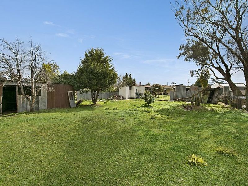 10 Sutherland Street, Broadford VIC 3658