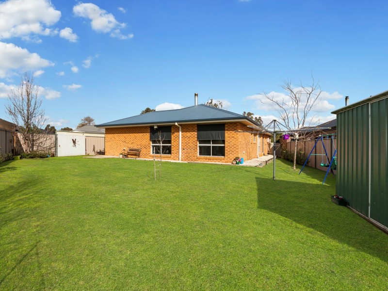7 Greenwood Rise, Broadford VIC 3658