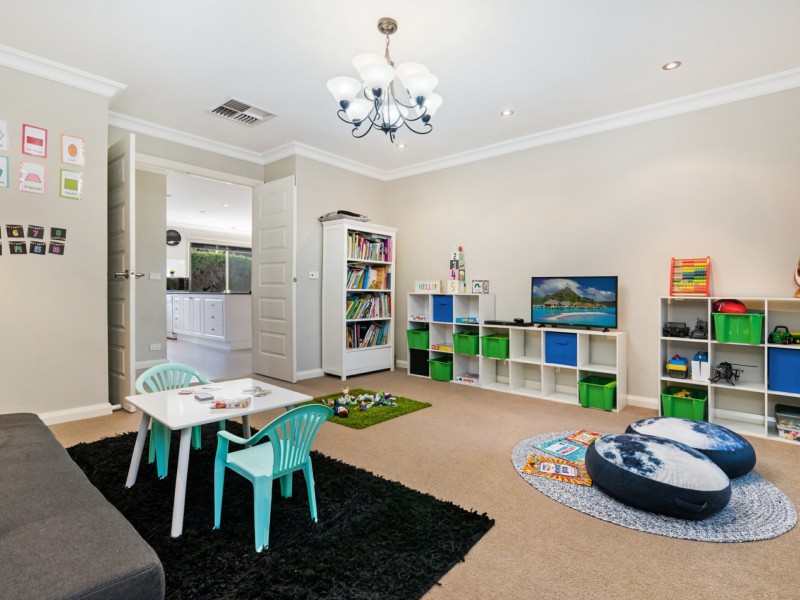 19 Chrystobel Way, Kilmore VIC 3764