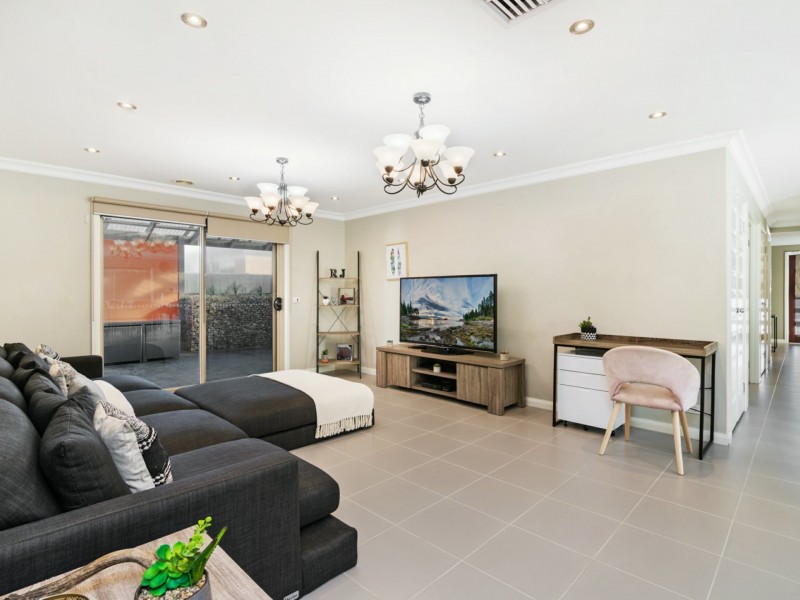 19 Chrystobel Way, Kilmore VIC 3764