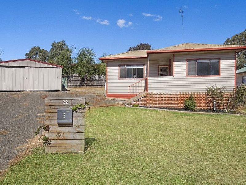 22 The Parade, Broadford VIC 3658
