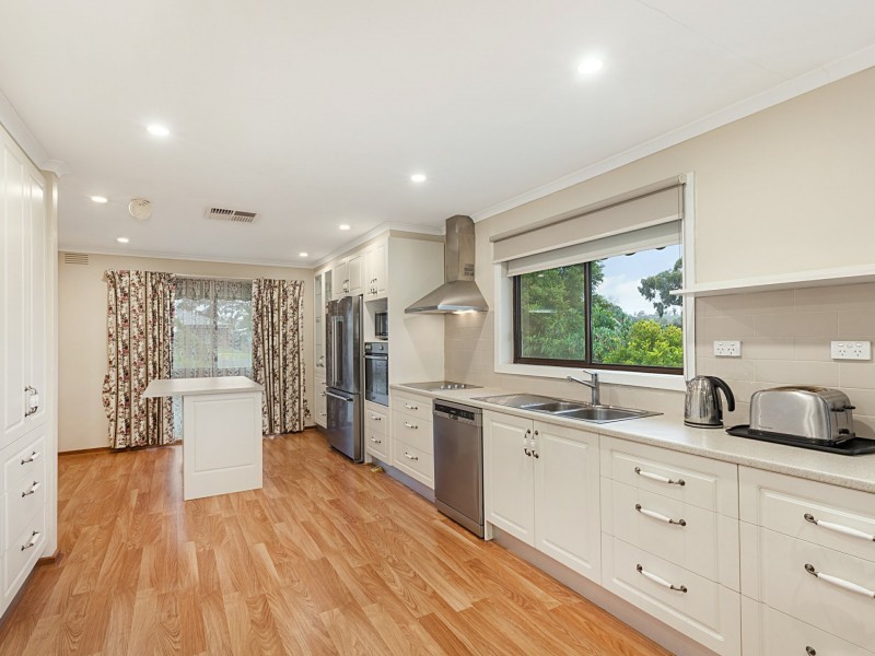 42 Piper Street, Broadford VIC 3658