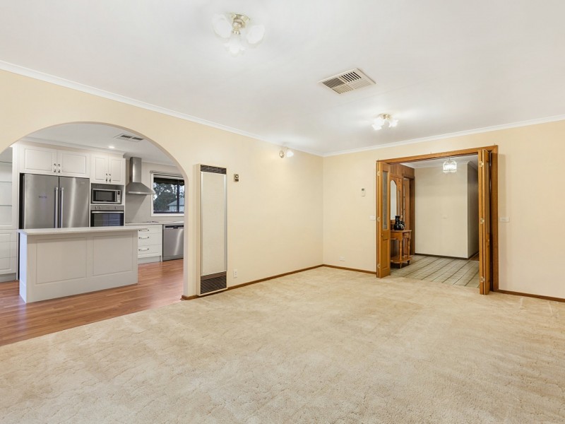 42 Piper Street, Broadford VIC 3658
