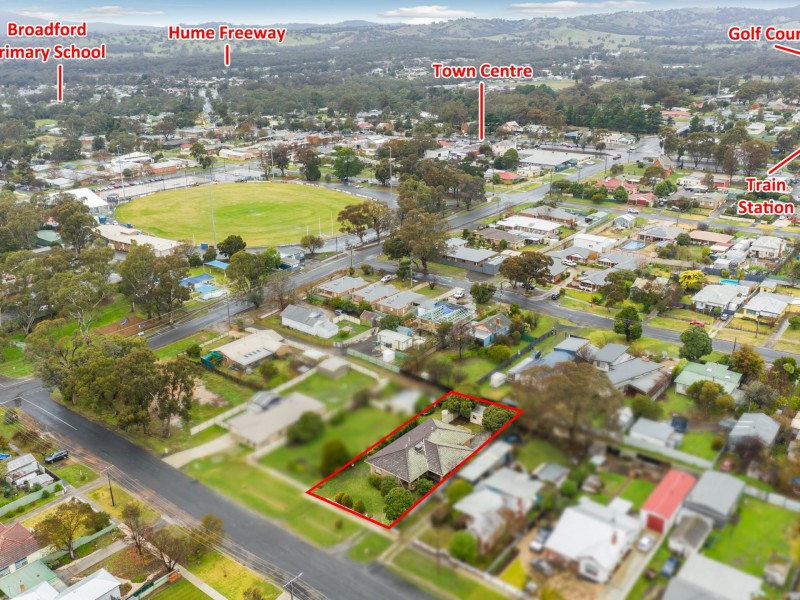 42 Piper Street, Broadford VIC 3658