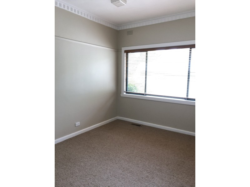 60 Piper Street, Broadford VIC 3658