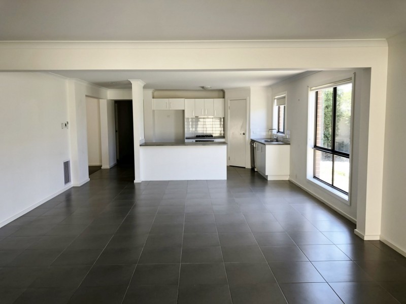 26 Mikada Blvd, Kilmore VIC 3764