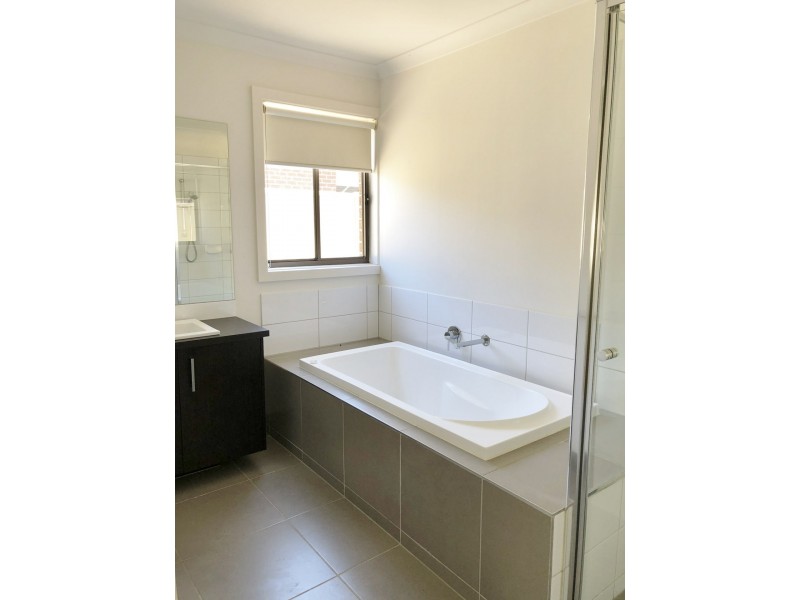 26 Mikada Blvd, Kilmore VIC 3764