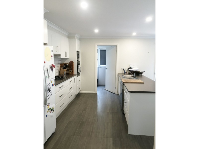 49 Snodgrass Street, Broadford VIC 3658