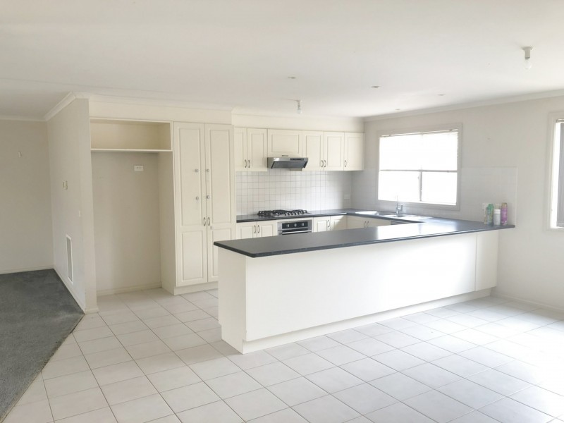 9 Elinka Court, Kilmore VIC 3764