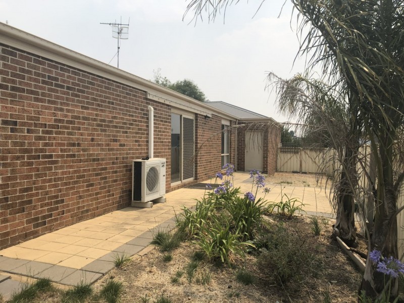 9 Elinka Court, Kilmore VIC 3764