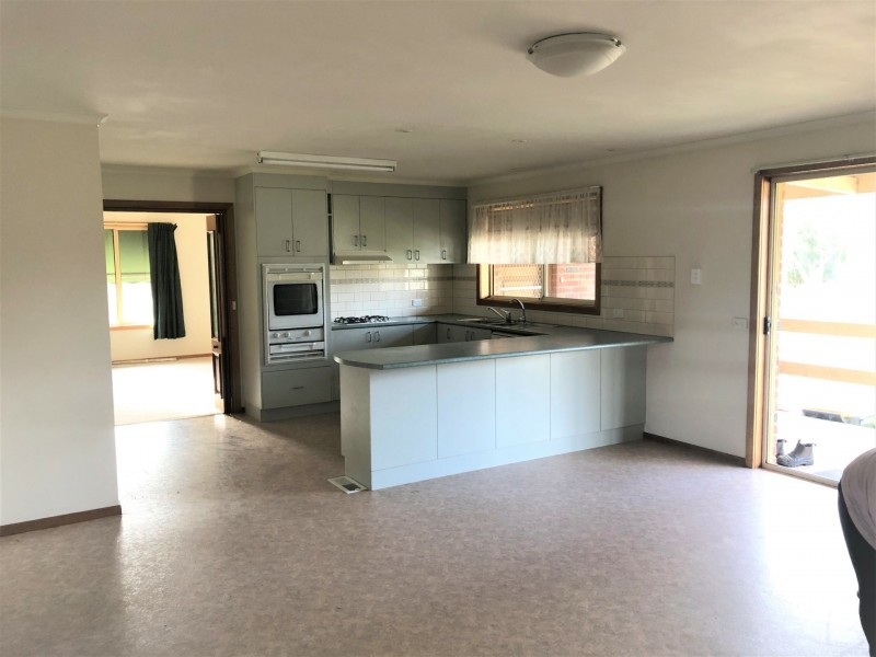 70 Gavan Street, Broadford VIC 3658