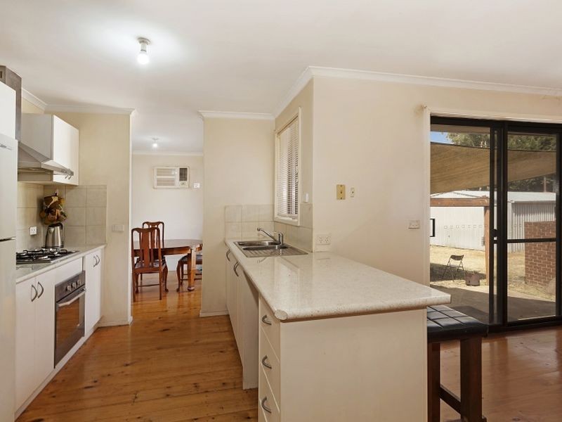 16 Elizabeth Court, Clonbinane VIC 3658