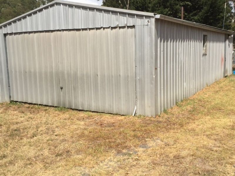 16 Elizabeth Court, Clonbinane VIC 3658