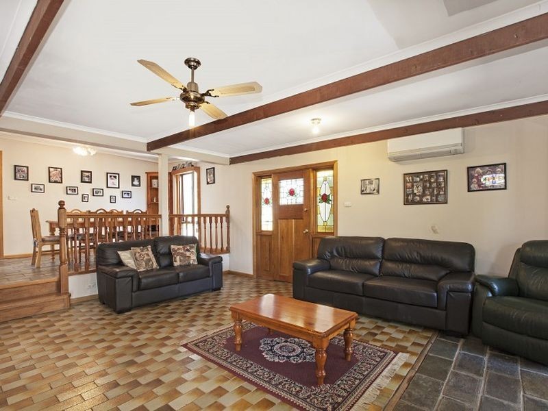 79 Hamilton Street, Kilmore VIC 3764