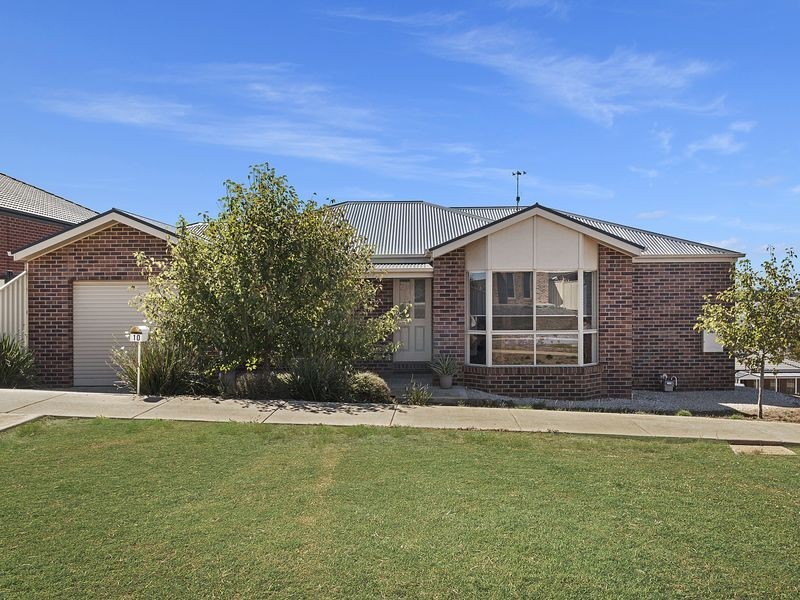 10 Chrystobel Way, Kilmore VIC 3764