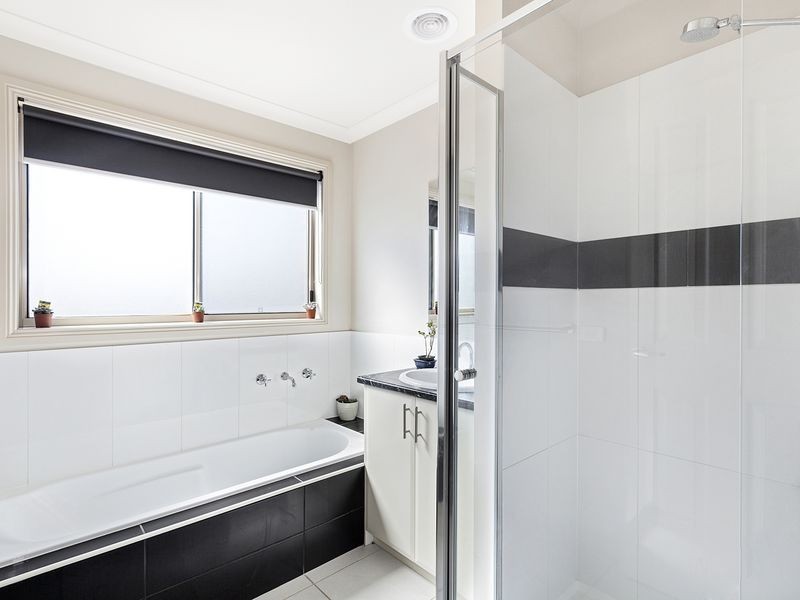 10 Chrystobel Way, Kilmore VIC 3764