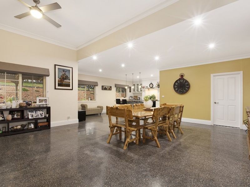 135 Mia Mia Road, Broadford VIC 3658