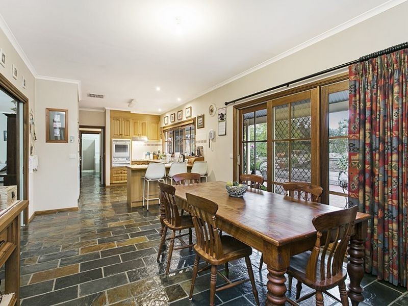 7 Roditis Ave, Broadford VIC 3658