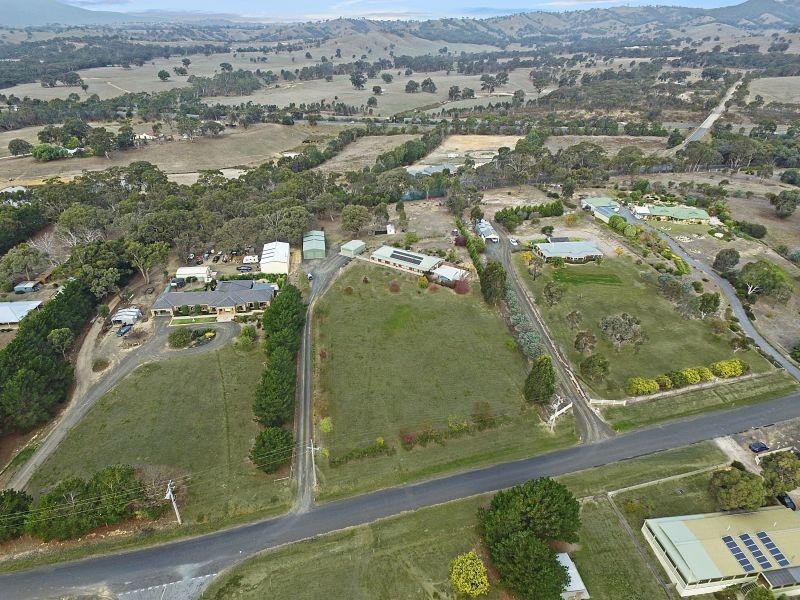 7 Roditis Ave, Broadford VIC 3658