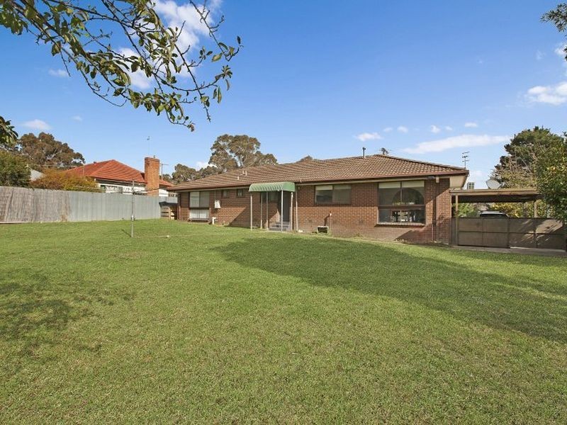 3 Powlett Street, Broadford VIC 3658