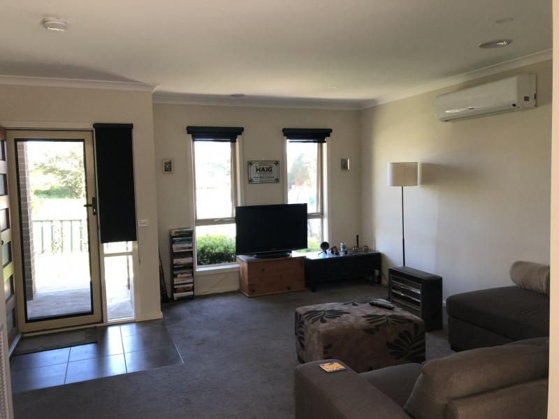 1/78 Ferguson Street, Broadford VIC 3658