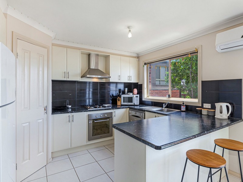 10 Chrystobel Way, Kilmore VIC 3764