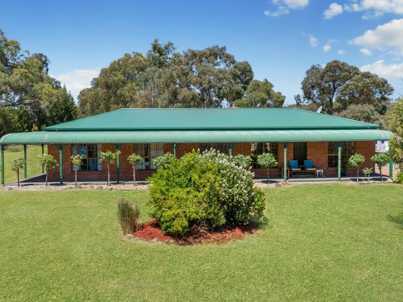 20 Taits Road, Clonbinane VIC 3658