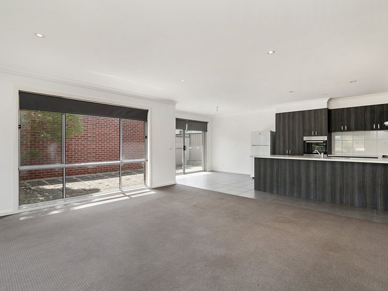 Unit 3/44 Snodgrass Street, Broadford VIC 3658