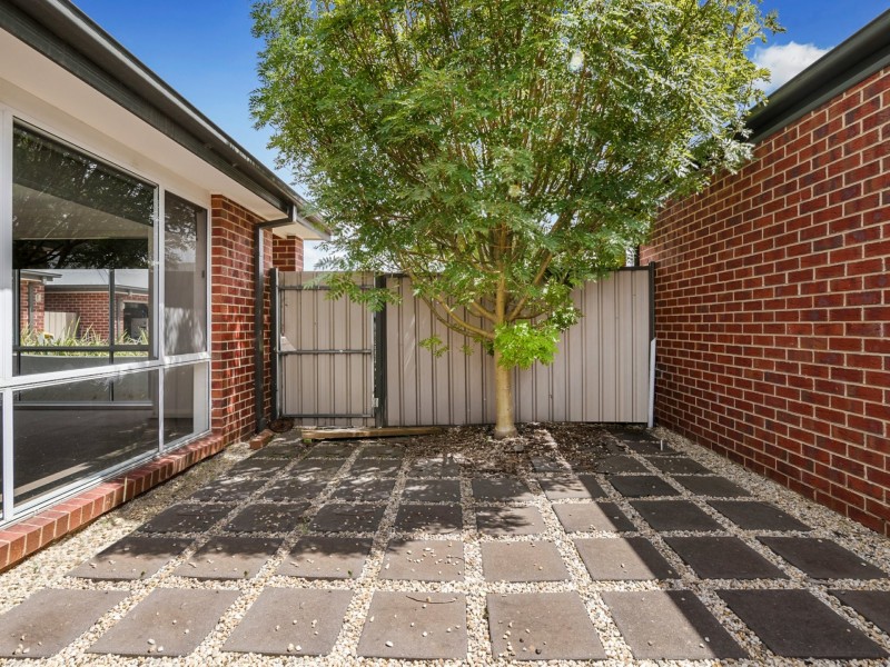 Unit 3/44 Snodgrass Street, Broadford VIC 3658