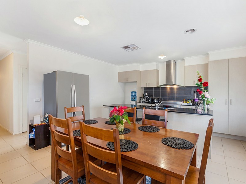 Unit 2/27 Ferguson Street, Broadford VIC 3658